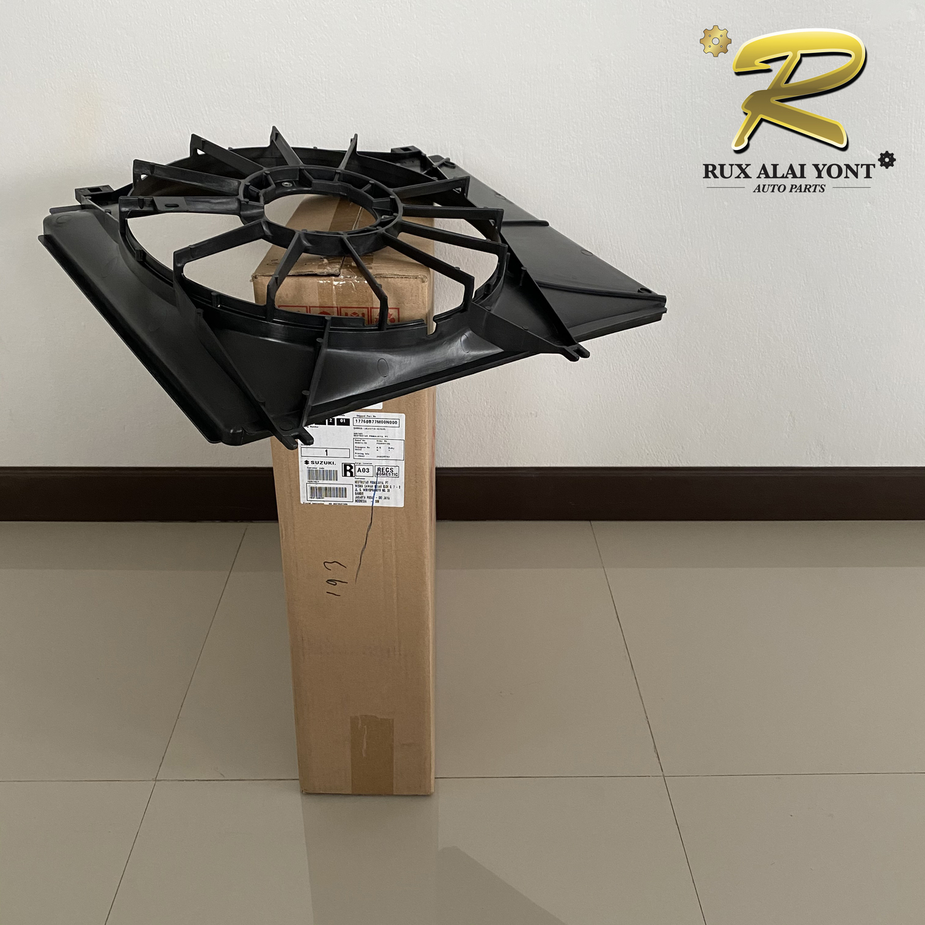 โครงพัดลมหม้อน้ำ SUZUKI ERTIGA ซูซูกิ เออติก้า (17760B77M00N00) แท้